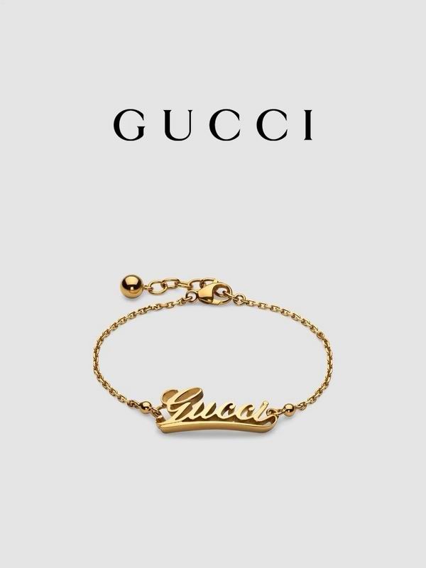 Gucci Suits 06yxs04